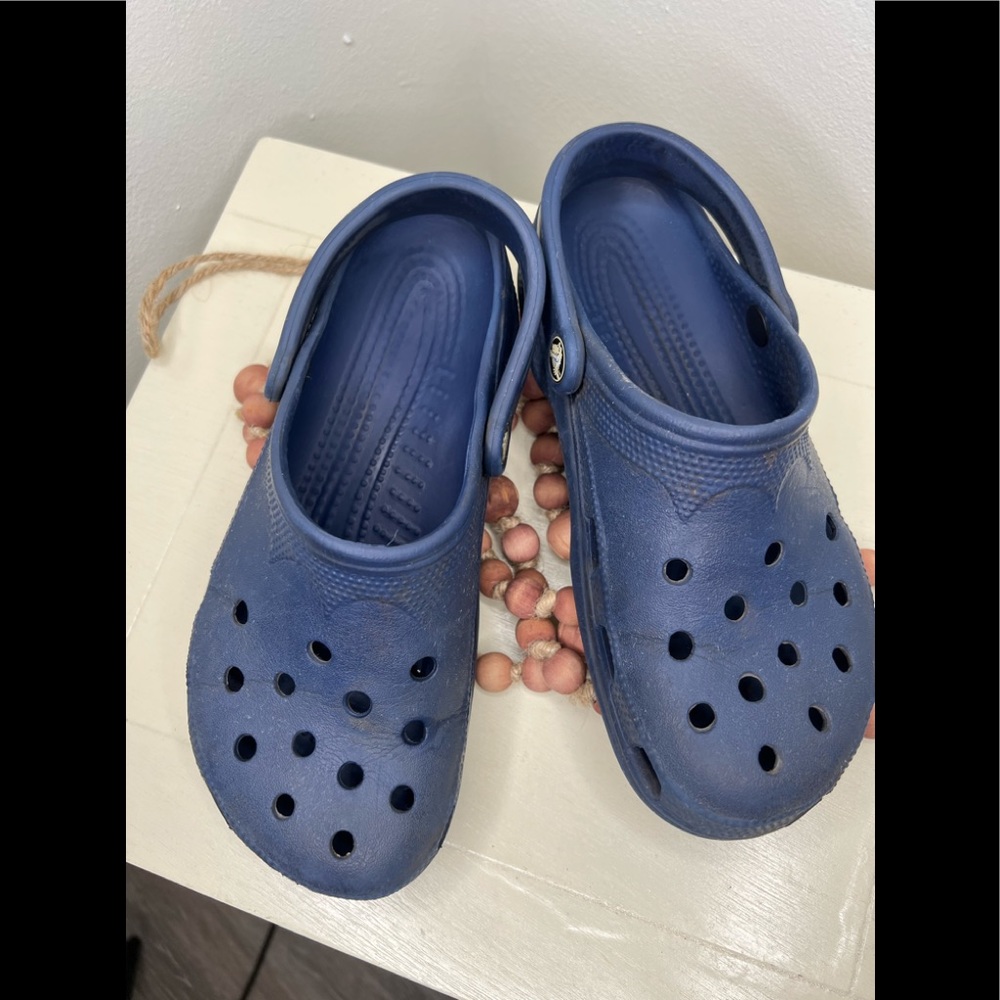 Crocs- Slip on
